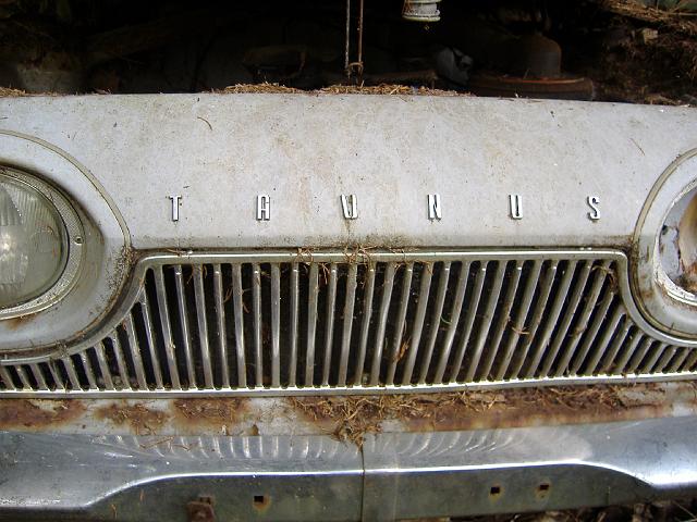 Autofriedhof - 099.JPG - Historischer Autofriedhof,    Gürbetal (CH)